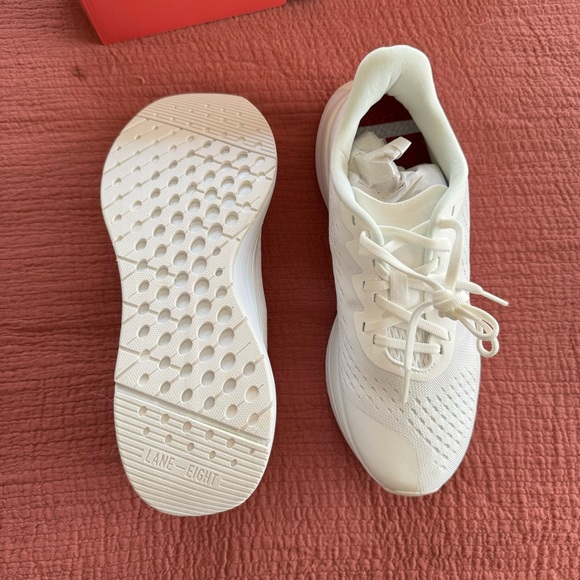 LANE EIGHT Women's Relay Trainer Sneakers NWB in Breeze 7.5 - Picture 4 of 8